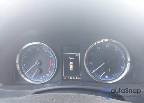 2019 Toyota Corolla Se from USA, damaged, VIN 5YFBURHE5KP902587